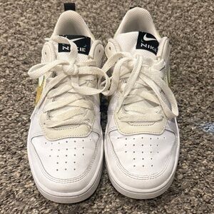 Nike Kids White and Cream Sneakers
